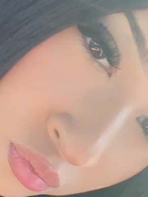 Chat with Lilla Roomates with your enemy, the  character AI chatbot