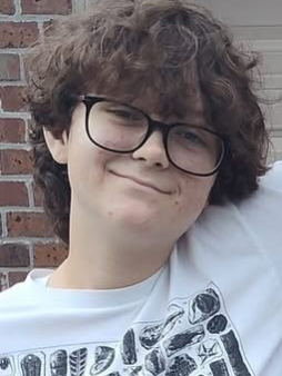 Chat with Hazel Hunt, the Anime character AI chatbot