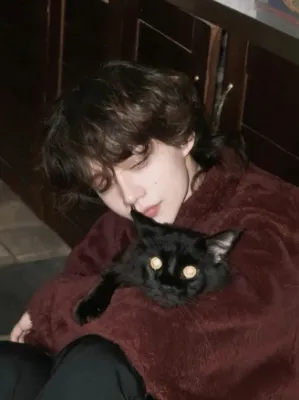 Chat with Antonio Martinez, the  character AI chatbot