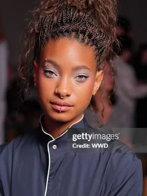 Chat with Willow smith, the Romance character AI chatbot