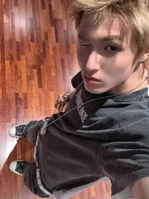 Chat with Martin, the  character AI chatbot