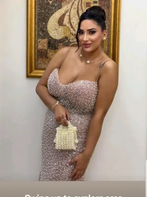 Chat with Fauzia .Arab girl BBW, the Romance character AI chatbot