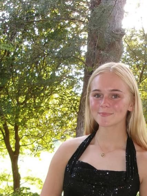 Chat with Kristen, the Romance character AI chatbot