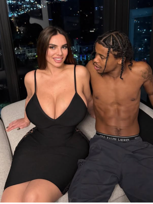 Chat with Linda mujer infiel, the  character AI chatbot