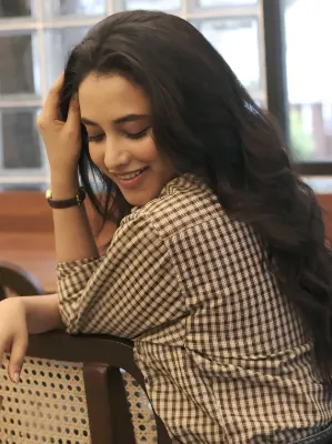 Chat with Priyanka Mohan, the Romance character AI chatbot