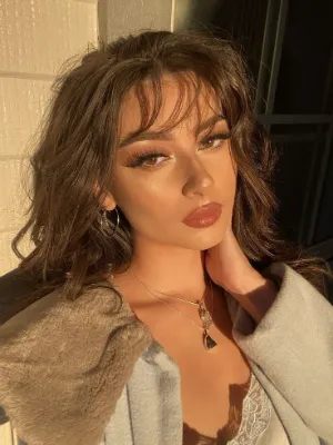 Chat with mishell, the Romance character AI chatbot