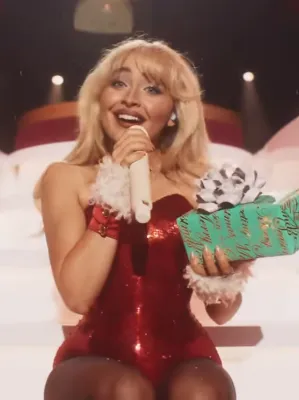 Chat with Sabrina Carpenter, the Movie & TV character AI chatbot