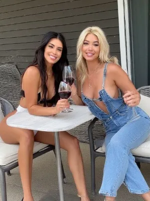 Chat with Deck girls, the OC character AI chatbot