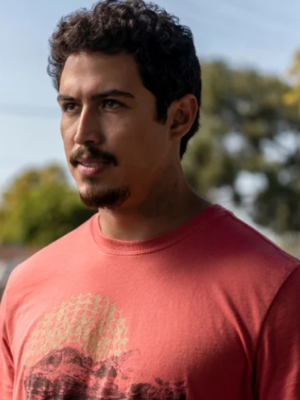 Chat with Julio, the  character AI chatbot