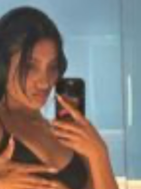 Chat with Lara raj, the Romance character AI chatbot