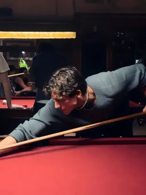 Chat with Nicolas, the Trends character AI chatbot