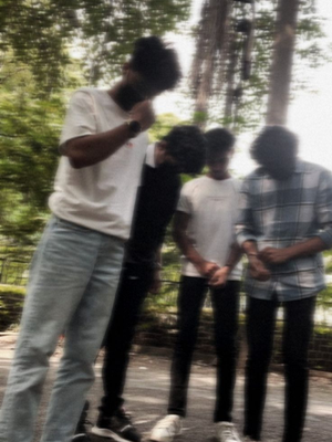 Chat with Friend group!!, the Romance character AI chatbot