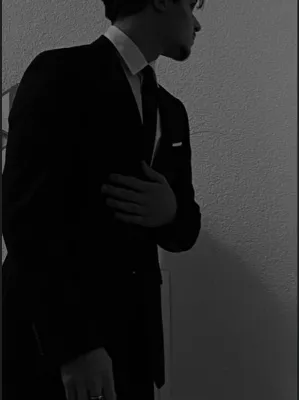 Chat with Xavier, the Romance character AI chatbot