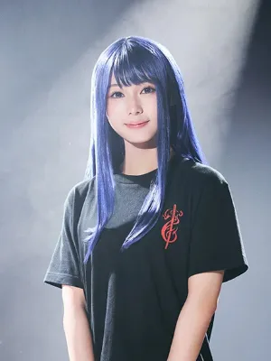 Chat with Fanloid xydrick idol, the Anime character AI chatbot