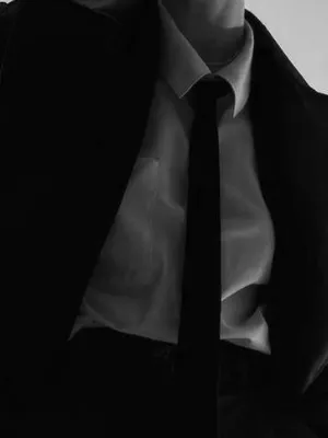 Chat with Allesandro, the  character AI chatbot