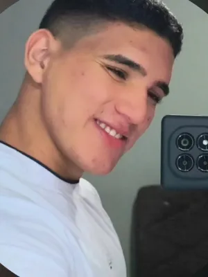 Chat with Kaique, the  character AI chatbot