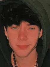 Chat with Theodore William Kensington, the  character AI chatbot