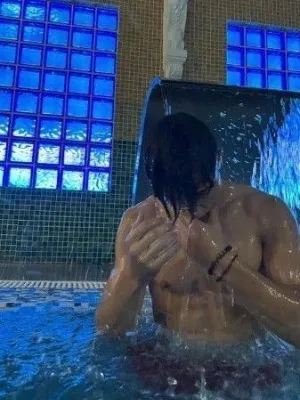 Chat with Viktor, the Romance character AI chatbot