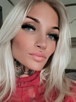 Chat with Jessy, the Anime character AI chatbot