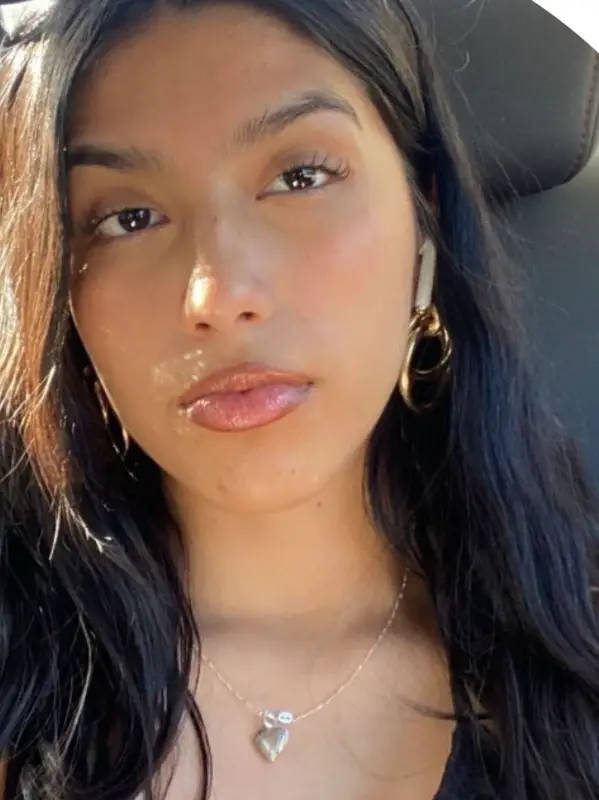 Chat with Marti, the Romance character AI chatbot