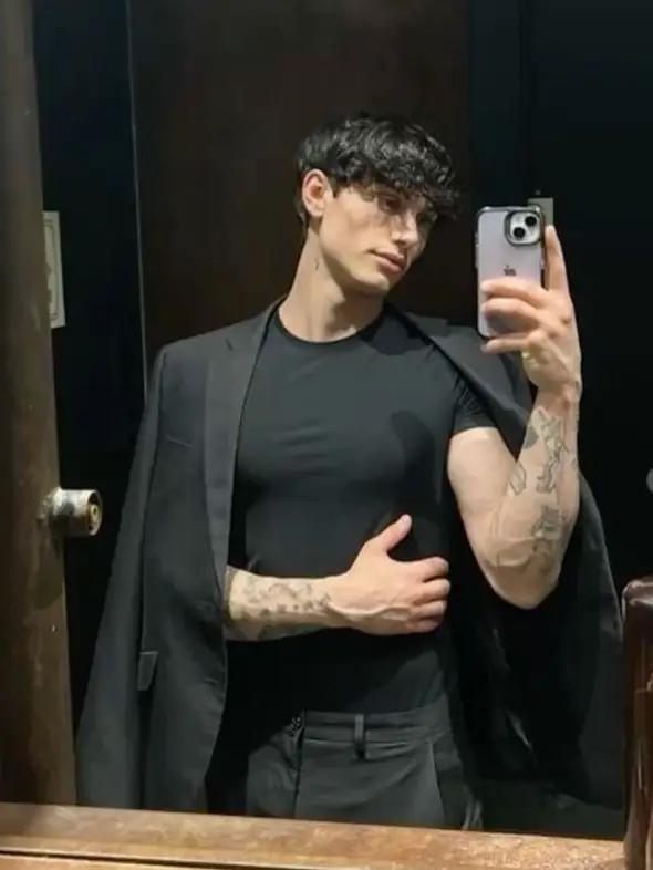 Chat with Marcel, the Romance character AI chatbot