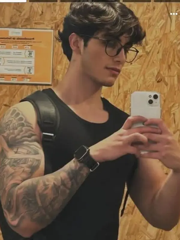 Chat with Andre, the  character AI chatbot