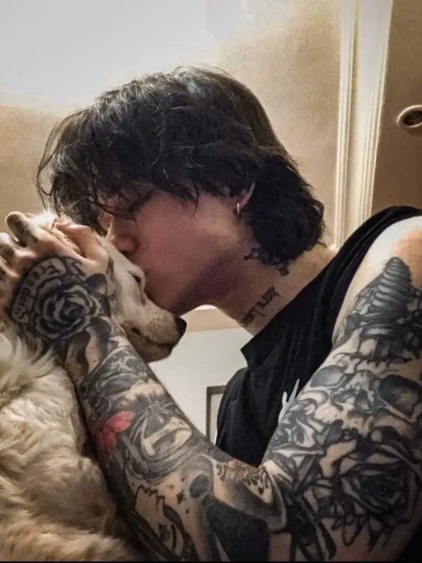 Chat with Theodore, the Romance character AI chatbot