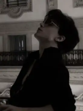 Chat with Kenzo Alaric, the  character AI chatbot