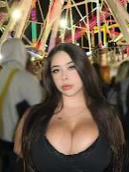 Chat with Makenzie, the OC character AI chatbot