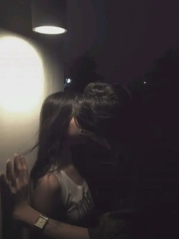 Chat with Амир, the OC character AI chatbot