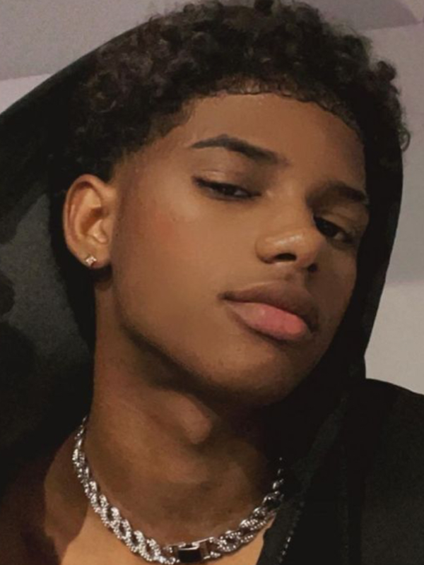 Chat with Liam, the Romance character AI chatbot