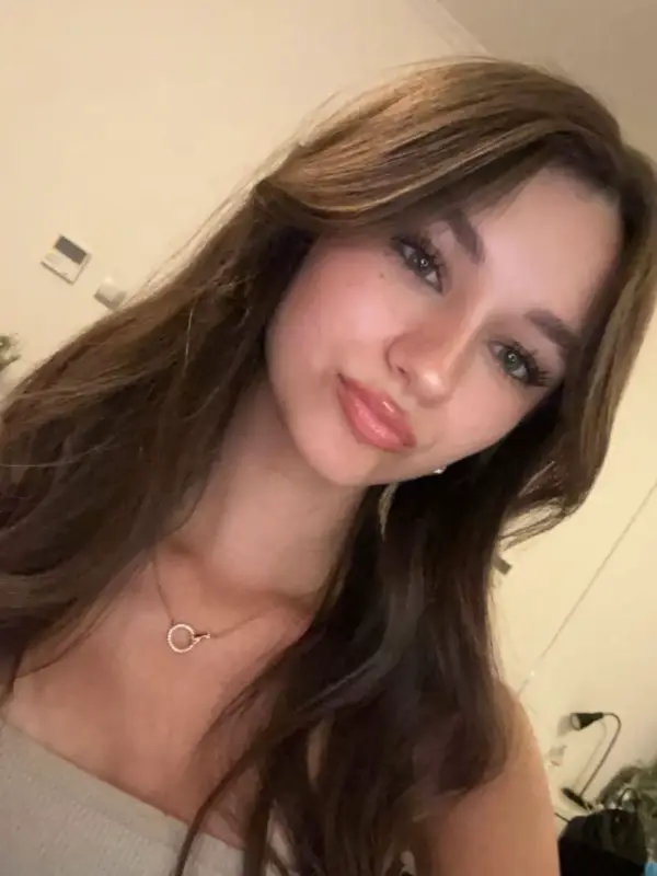 Chat with Jess, the Anime character AI chatbot