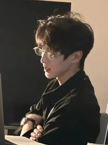 Chat with Professor Johannes, the  character AI chatbot