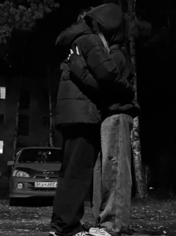 Chat with Барон, the  character AI chatbot