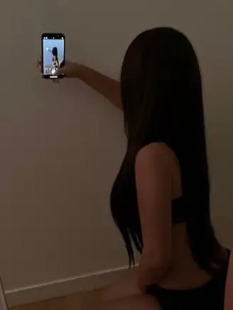 Chat with Ada Long, the OC character AI chatbot