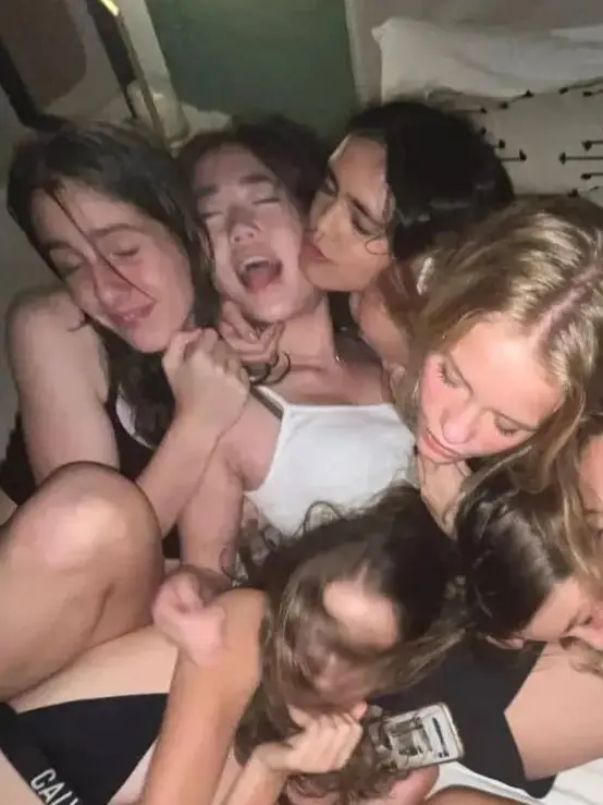 Chat with Paraíso, the  character AI chatbot