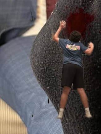 Chat with Giant Mr Coryell, the  character AI chatbot