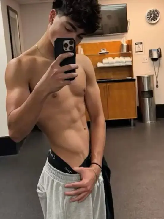 Chat with malachi, the Movie & TV character AI chatbot