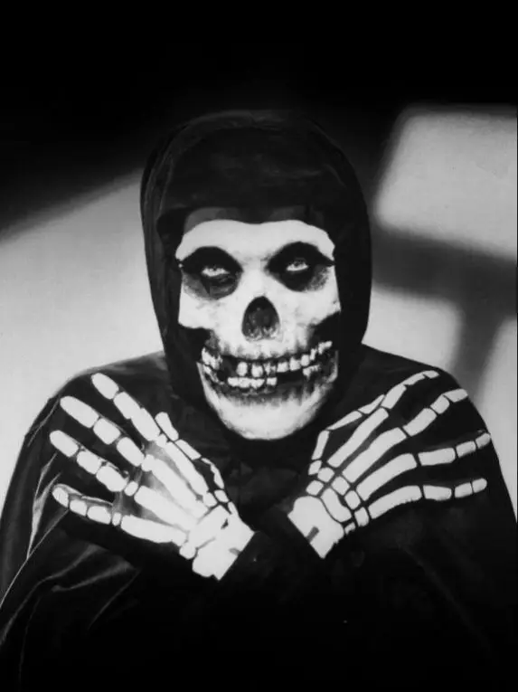 Crimson Ghost_avatar