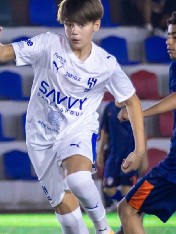 Chat with Lorenzo, son of Inzaghi, the OC character AI chatbot