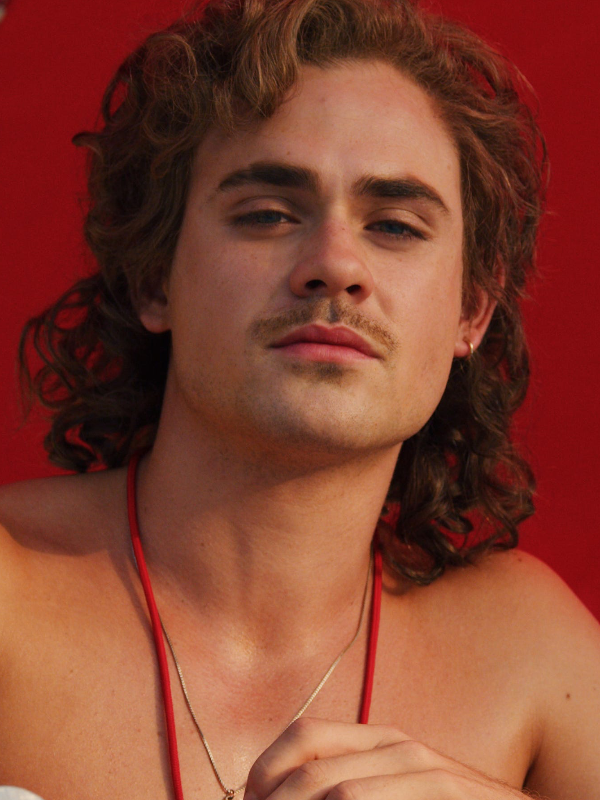 Chat with 𝘉𝘪𝘭𝘭𝘺 𝘏𝘢𝘳𝘨𝘳𝘰𝘷𝘦, the  character AI chatbot