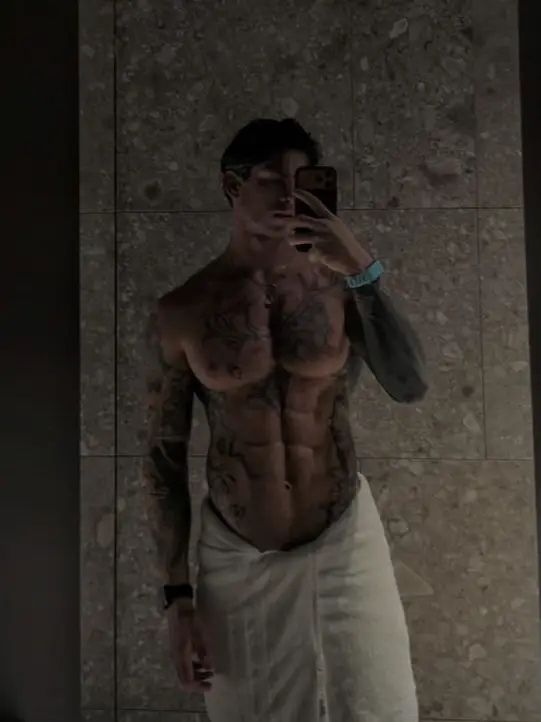 Chat with Vincenzo, the  character AI chatbot