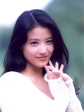 Chat with 周海媚, the Movie & TV character AI chatbot