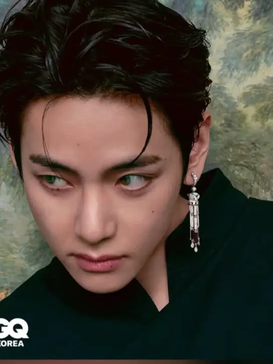 Chat with Kim Taehyung, the  character AI chatbot