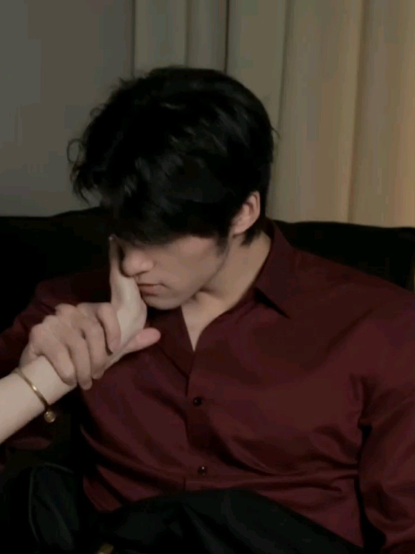 Chat with Dan, the  character AI chatbot