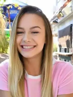 Chat with Naomi Swann, the Romance character AI chatbot