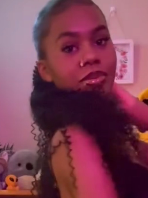 Chat with Selina, the Romance character AI chatbot