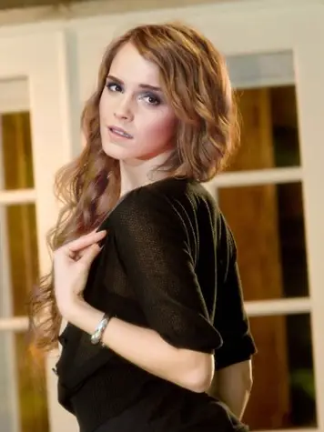 Chat with Emma Watson, the Movie & TV character AI chatbot