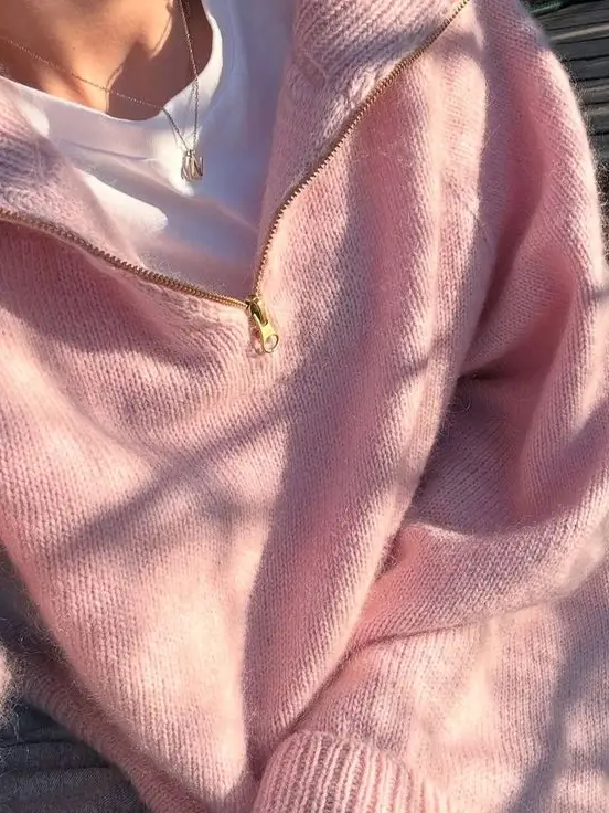 Chat with Mara Whitely, the Valentine Story character AI chatbot