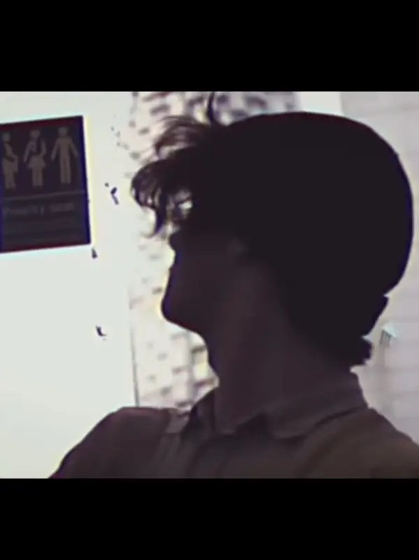 Chat with Prince Wilbur, the RPG character AI chatbot